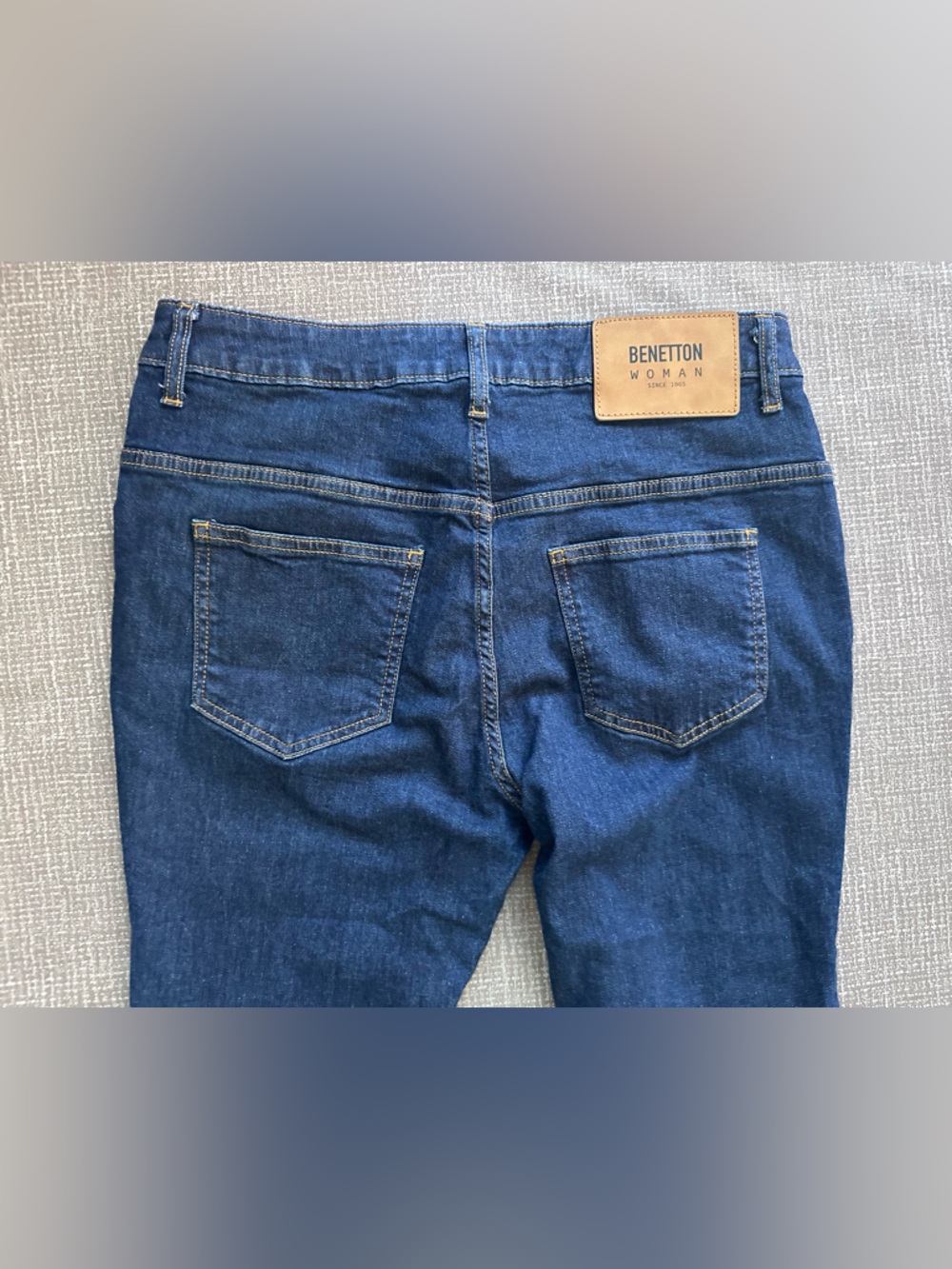 United Colors of Benetton Women’s Jeans Size 30 Dark Wash Bootcut Stretch Denim - Picture 4 of 10